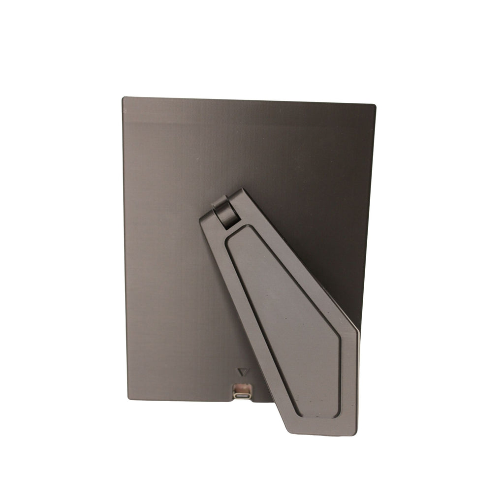 Illuminated CMYK Lithophane Display – LED Backlit Frame